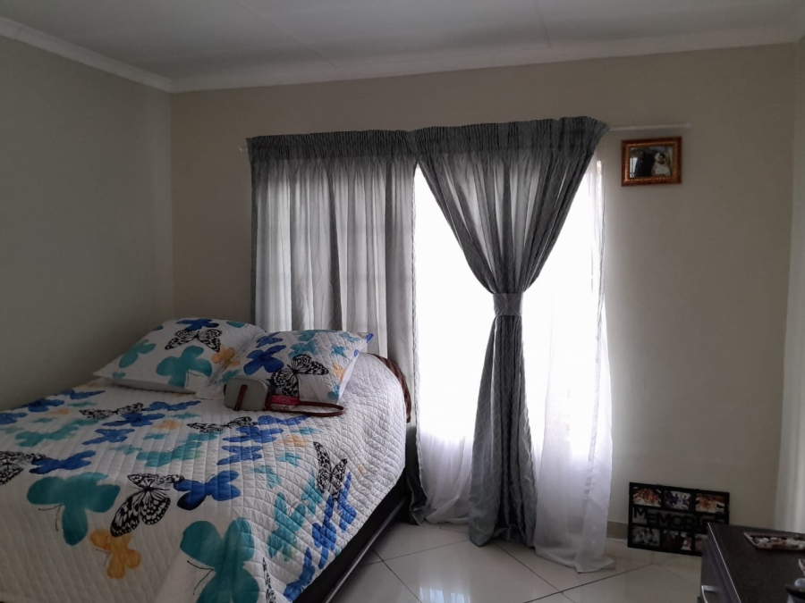 2 Bedroom Property for Sale in Philip Nel Park Gauteng