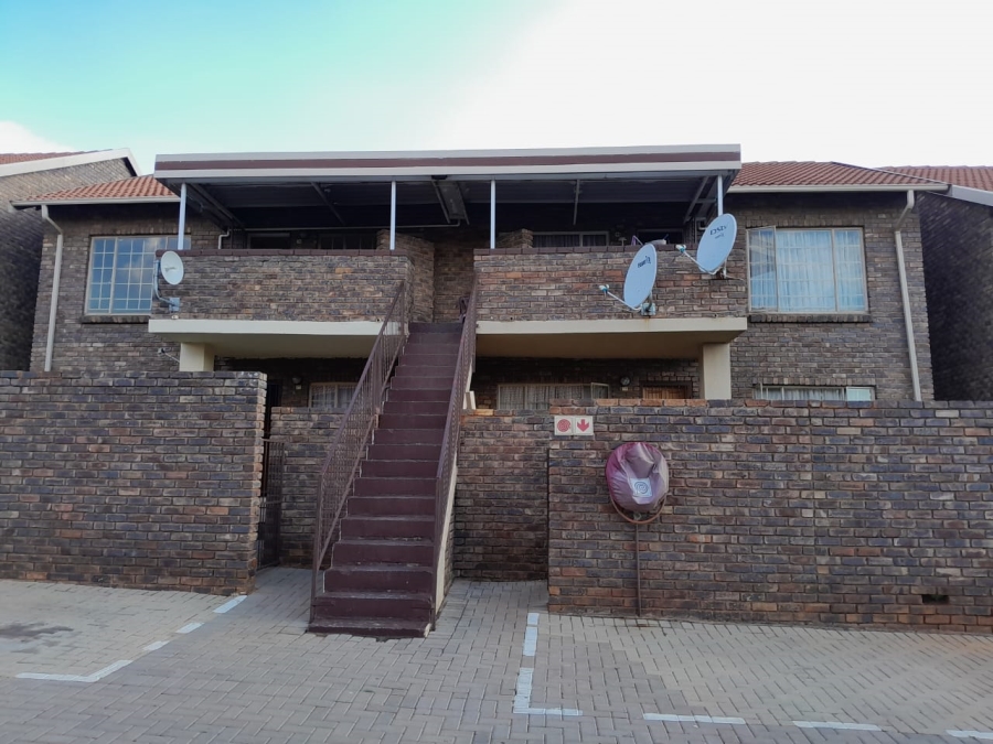 2 Bedroom Property for Sale in Philip Nel Park Gauteng