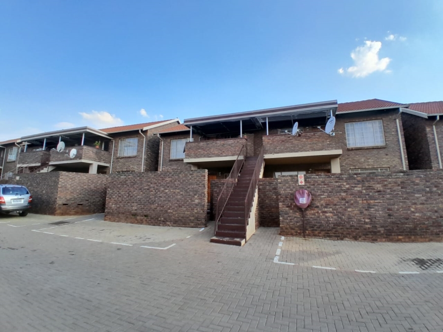 2 Bedroom Property for Sale in Philip Nel Park Gauteng