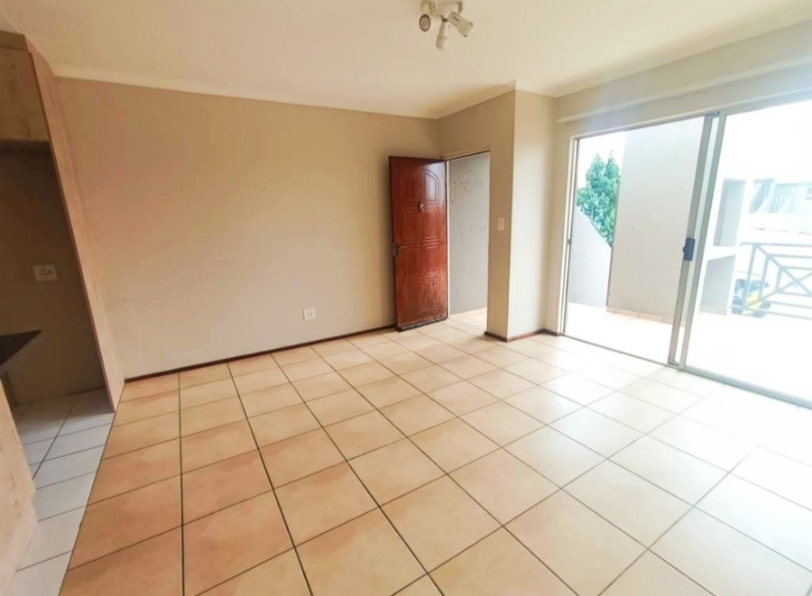 2 Bedroom Property for Sale in South Crest Gauteng