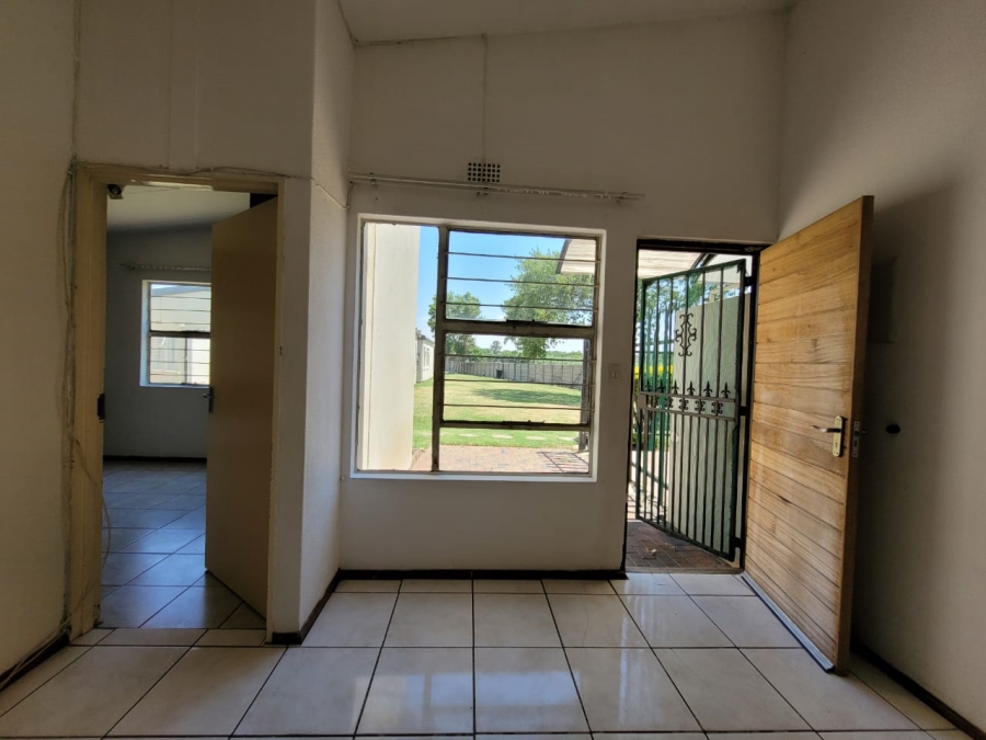 2 Bedroom Property for Sale in Florida Gauteng