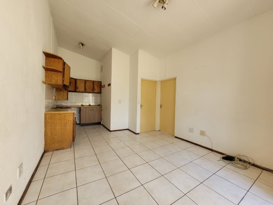 2 Bedroom Property for Sale in Florida Gauteng