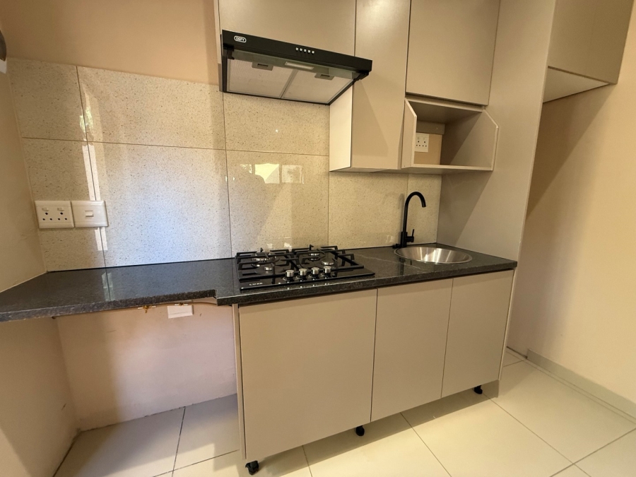 To Let 1 Bedroom Property for Rent in Bryanston Gauteng