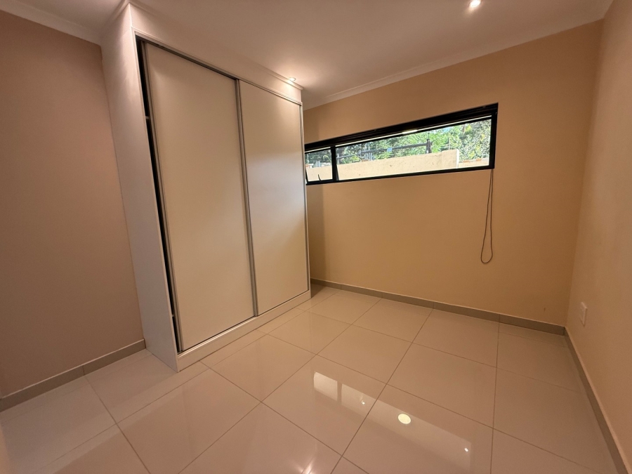 To Let 2 Bedroom Property for Rent in Bryanston Gauteng