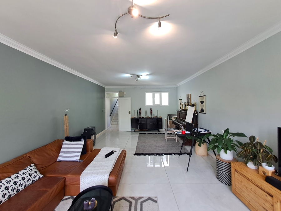 3 Bedroom Property for Sale in Parkmore Gauteng