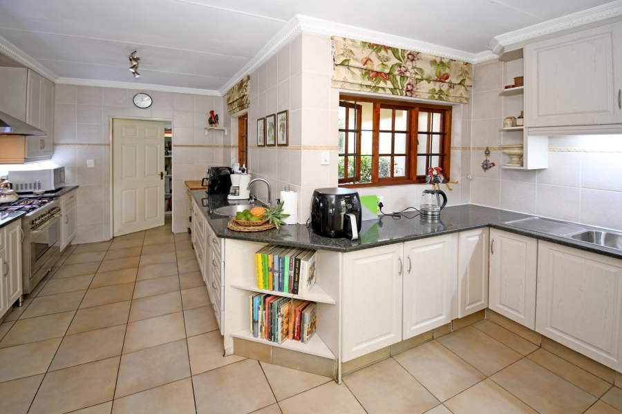 3 Bedroom Property for Sale in Willowild Gauteng