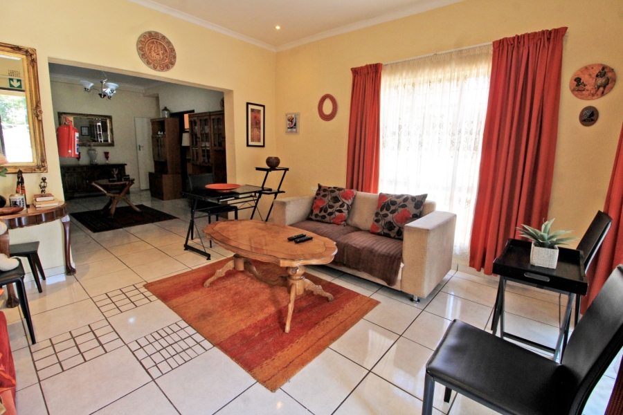 7 Bedroom Property for Sale in Ormonde Gauteng