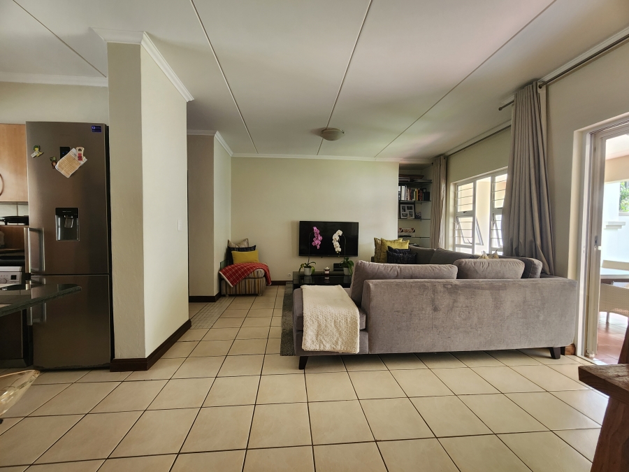 2 Bedroom Property for Sale in Lonehill Gauteng