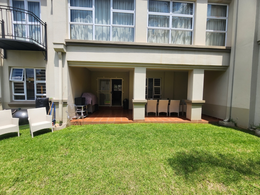 2 Bedroom Property for Sale in Lonehill Gauteng