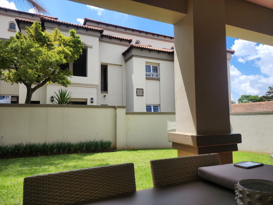 2 Bedroom Property for Sale in Lonehill Gauteng