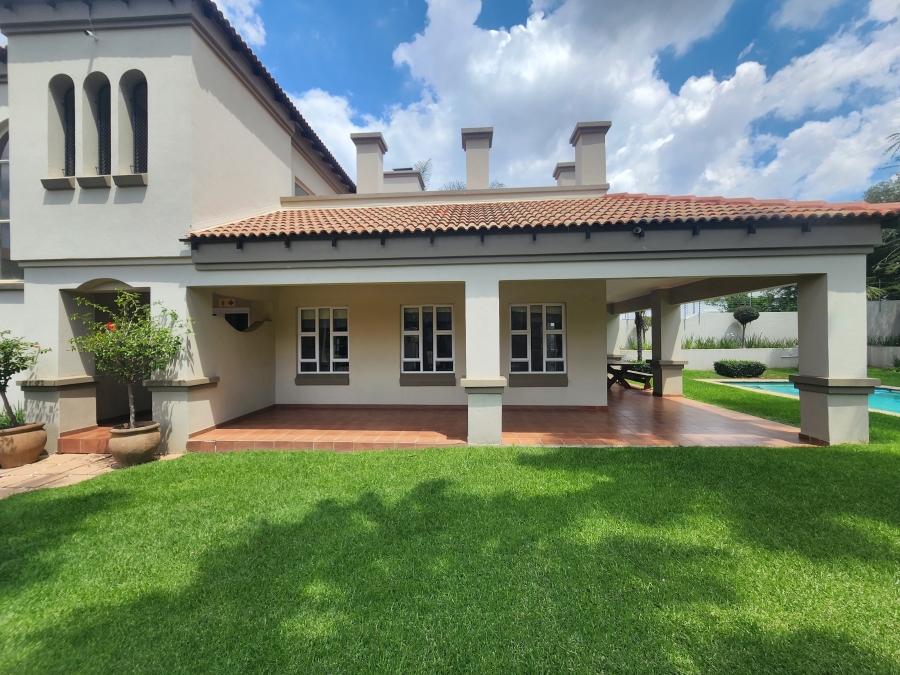 2 Bedroom Property for Sale in Lonehill Gauteng