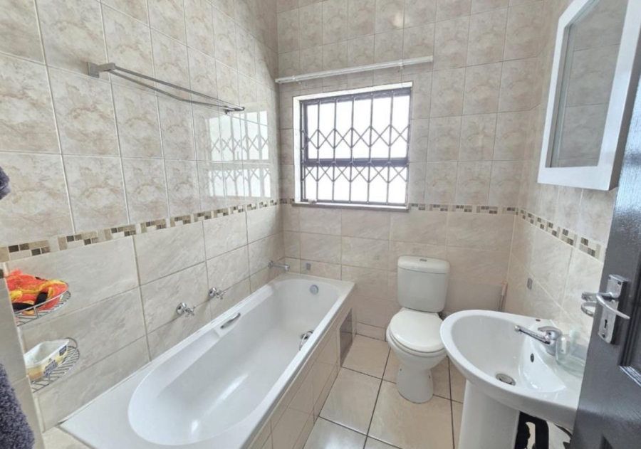 3 Bedroom Property for Sale in Florentia Gauteng