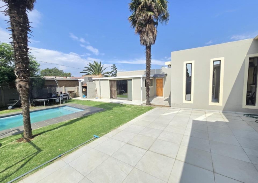 3 Bedroom Property for Sale in Florentia Gauteng