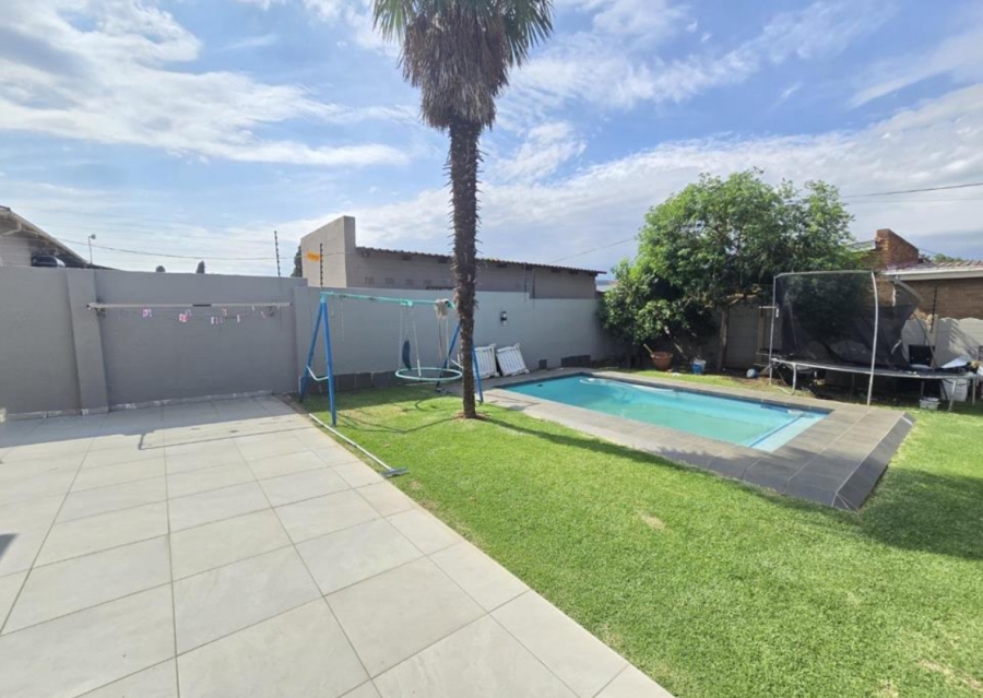 3 Bedroom Property for Sale in Florentia Gauteng