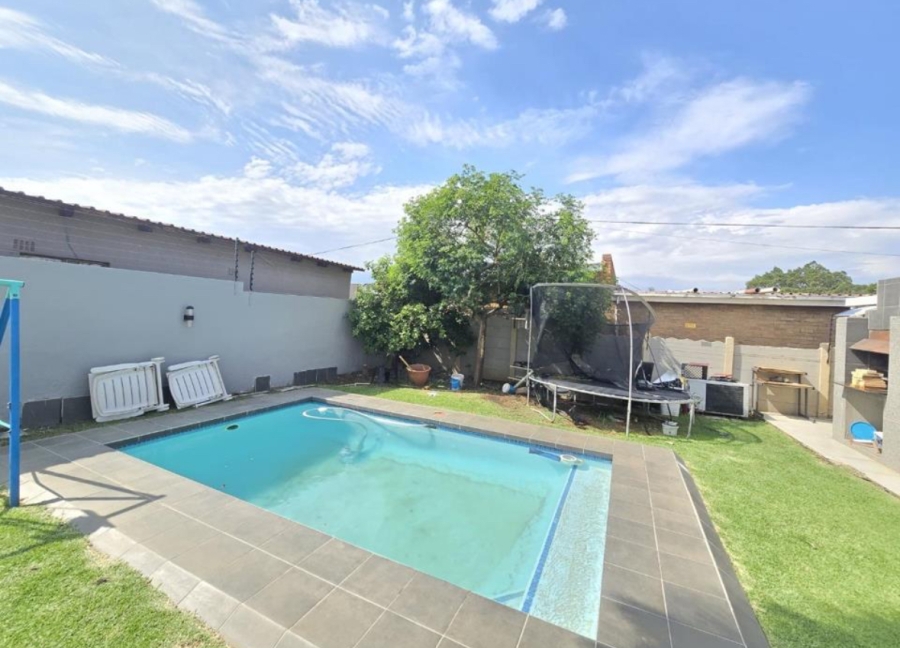 3 Bedroom Property for Sale in Florentia Gauteng