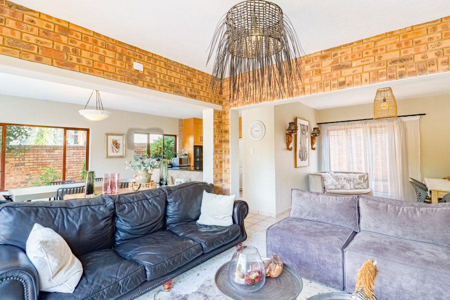 3 Bedroom Property for Sale in Silver Lakes Golf Estate Gauteng