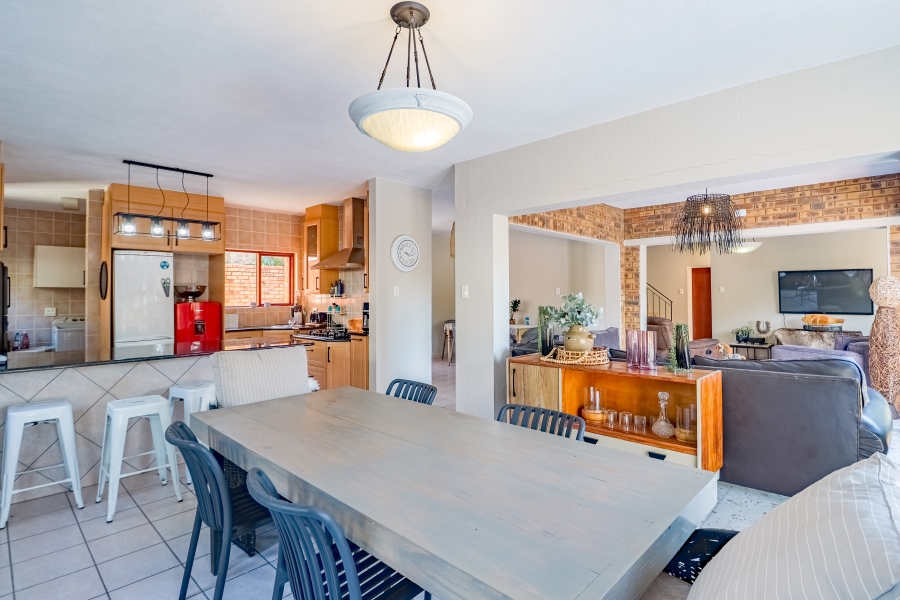3 Bedroom Property for Sale in Silver Lakes Golf Estate Gauteng