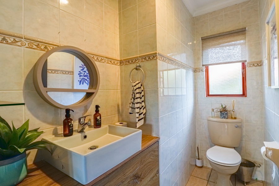 3 Bedroom Property for Sale in Silver Lakes Golf Estate Gauteng