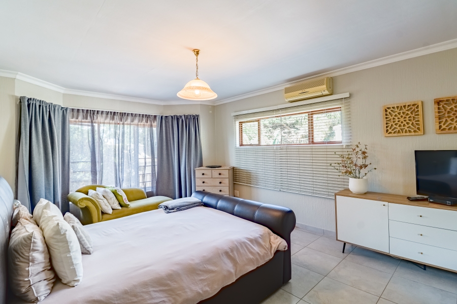 3 Bedroom Property for Sale in Silver Lakes Golf Estate Gauteng