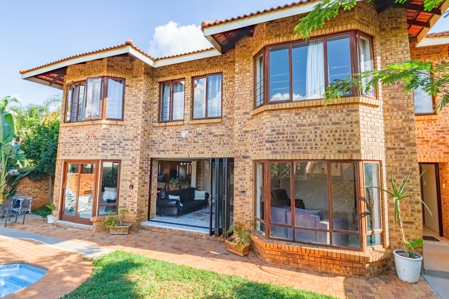 3 Bedroom Property for Sale in Silver Lakes Golf Estate Gauteng