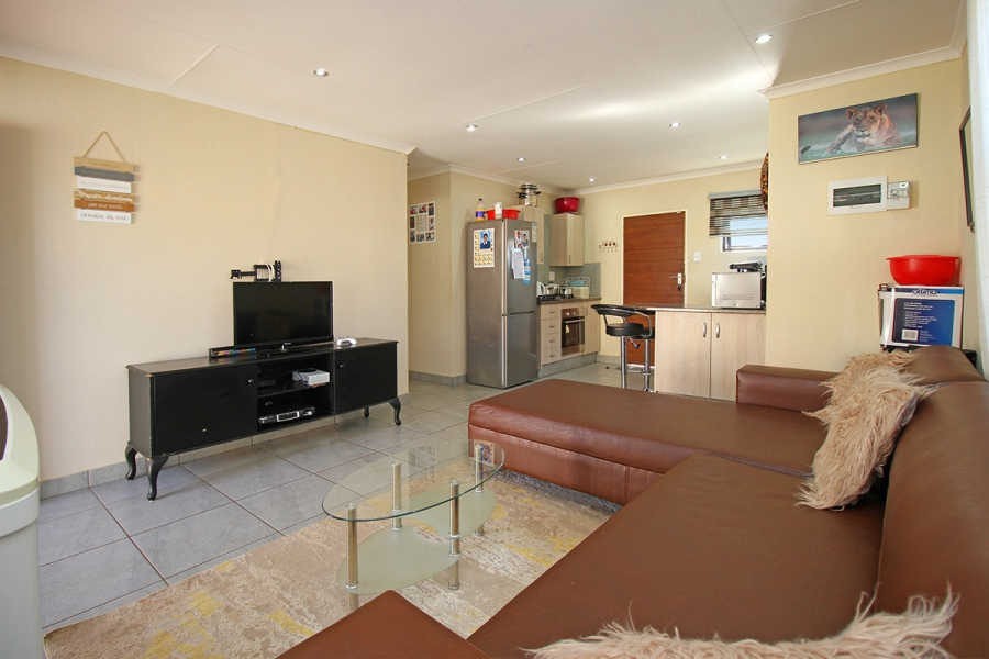 3 Bedroom Property for Sale in Mindalore Gauteng