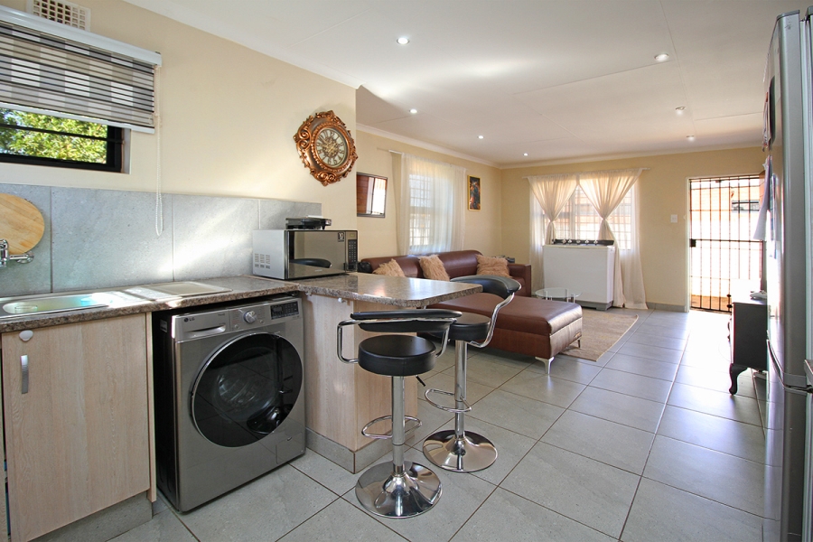 3 Bedroom Property for Sale in Mindalore Gauteng