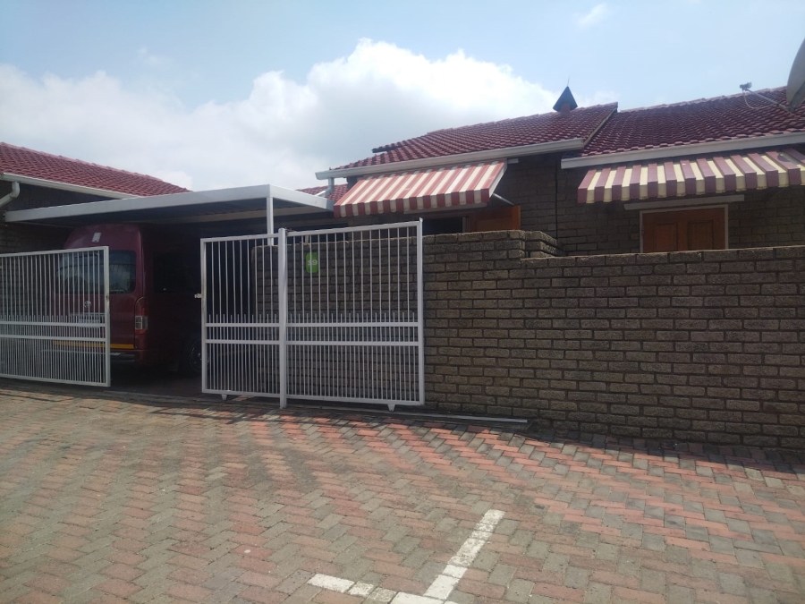 3 Bedroom Property for Sale in Hamberg Gauteng