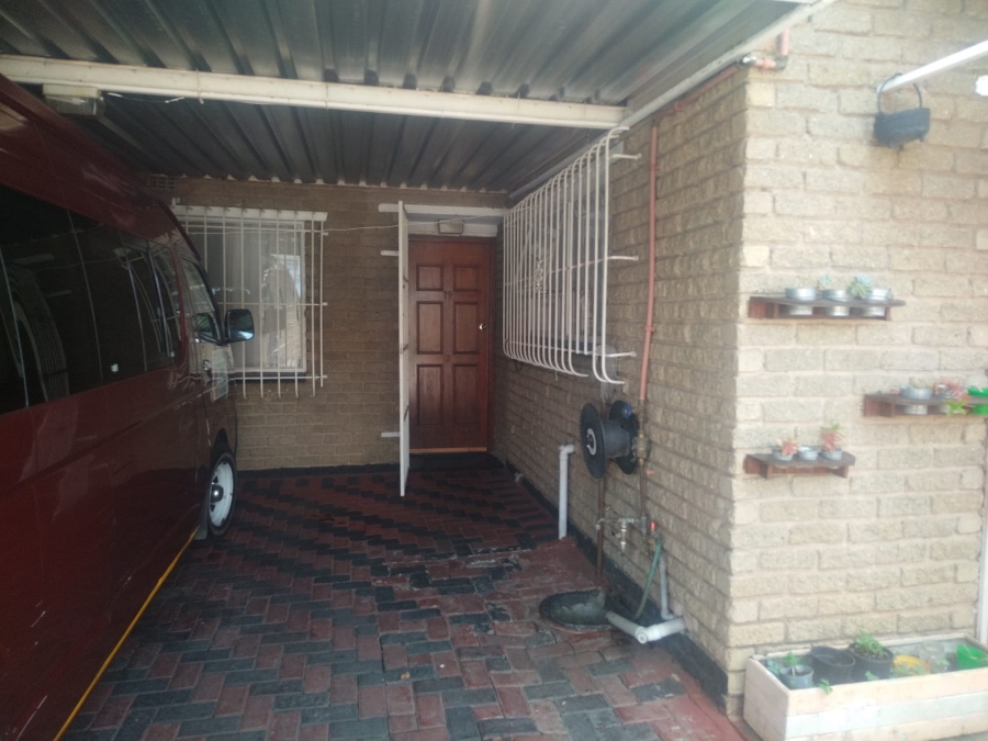 3 Bedroom Property for Sale in Hamberg Gauteng