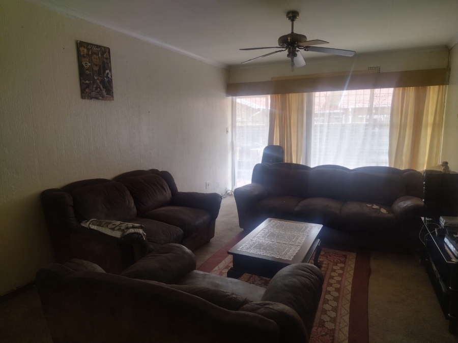 3 Bedroom Property for Sale in Hamberg Gauteng