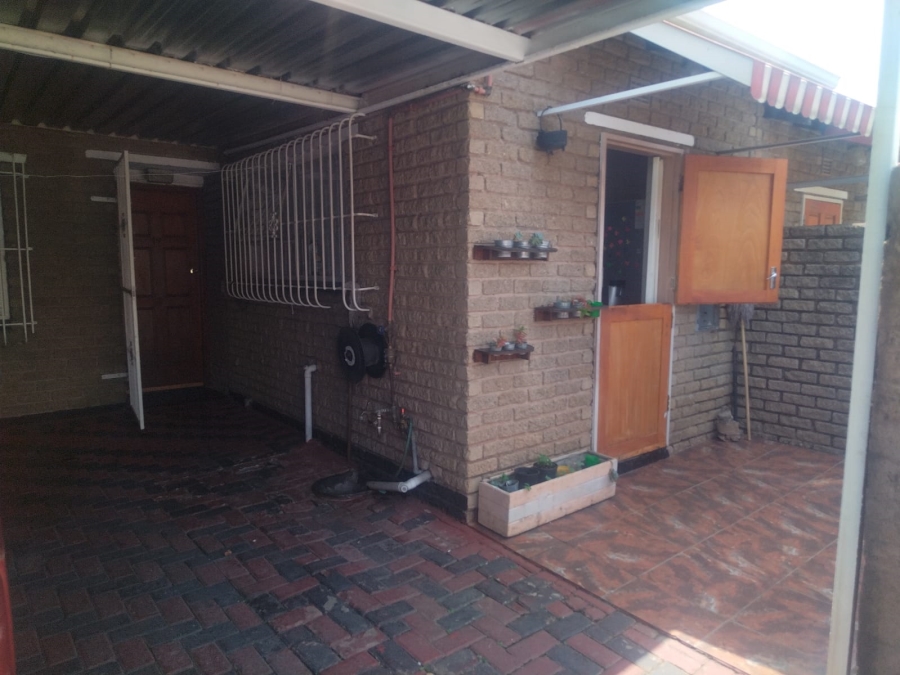 3 Bedroom Property for Sale in Hamberg Gauteng