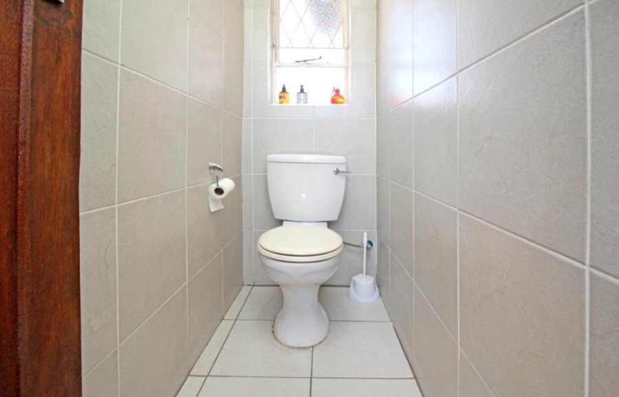 3 Bedroom Property for Sale in Verwoerdpark Gauteng