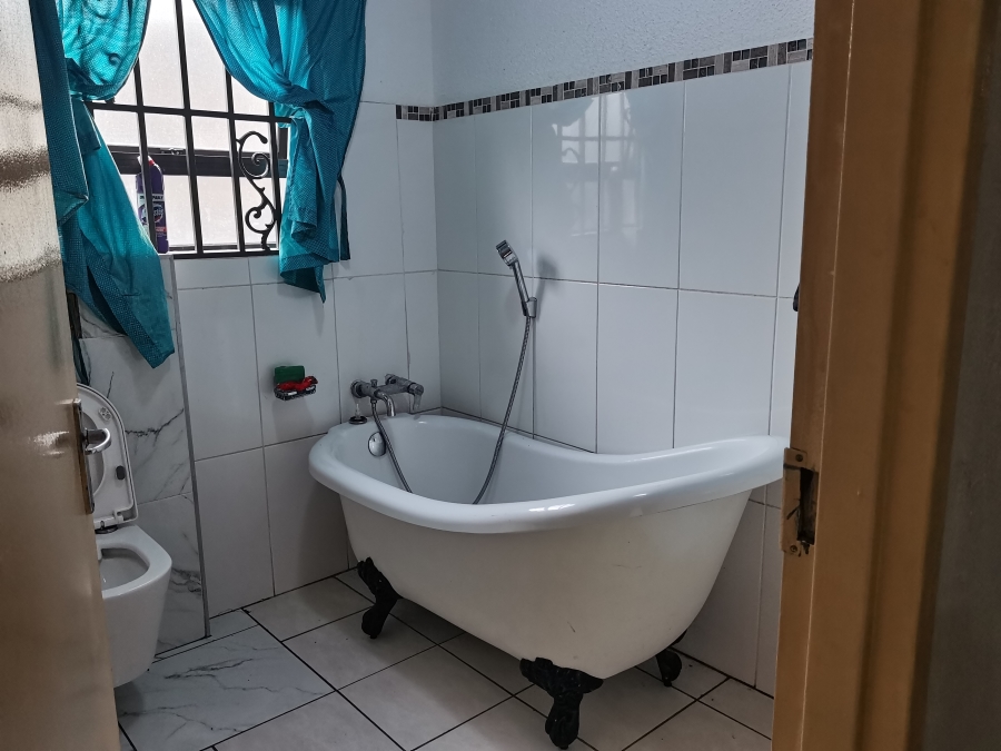 3 Bedroom Property for Sale in Cosmo City Gauteng