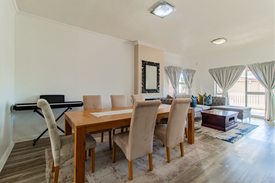 3 Bedroom Property for Sale in Greenstone Hill Gauteng