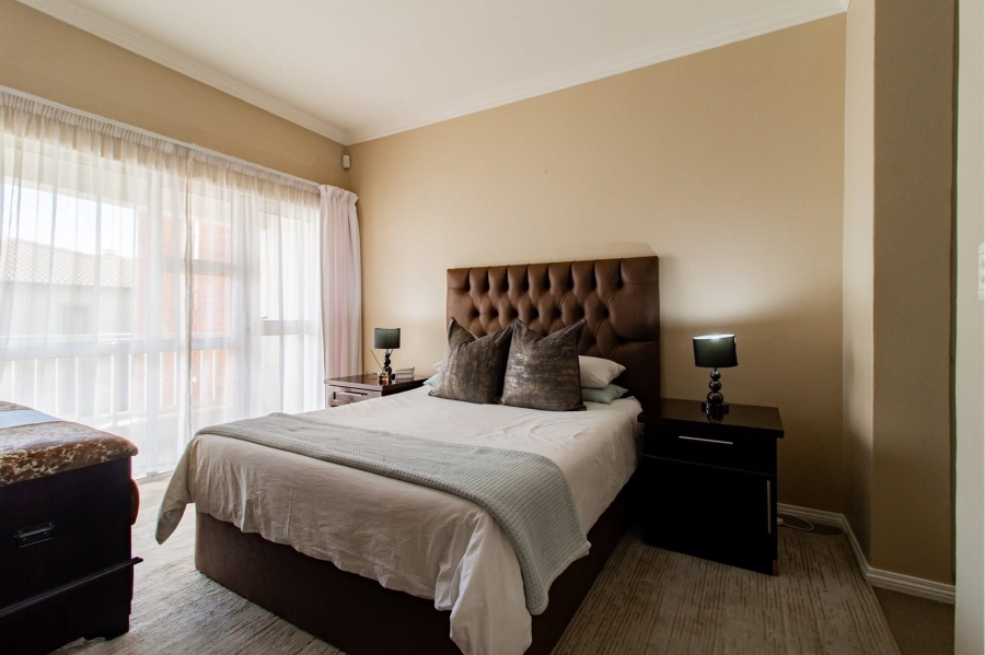 3 Bedroom Property for Sale in Greenstone Hill Gauteng