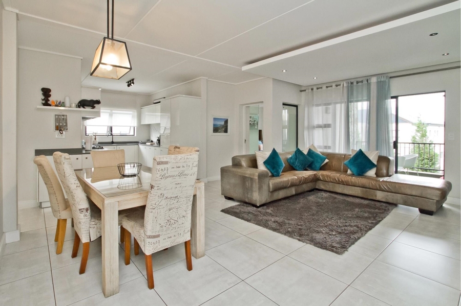 3 Bedroom Property for Sale in The Polofields Gauteng