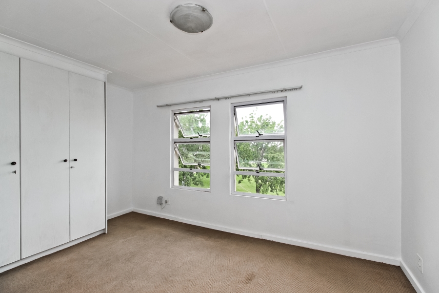 2 Bedroom Property for Sale in Illovo Gauteng