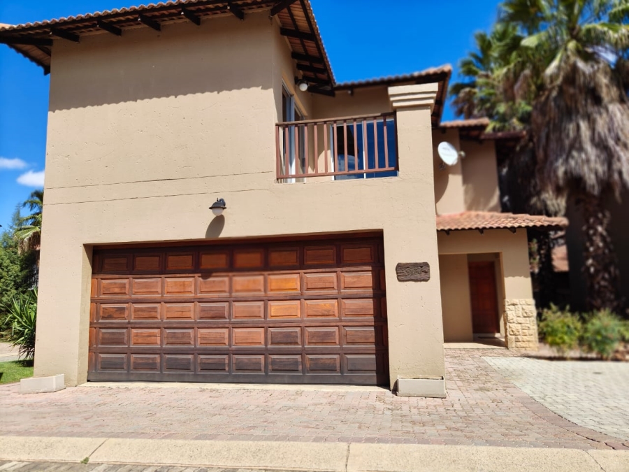 To Let 3 Bedroom Property for Rent in Three Rivers Gauteng