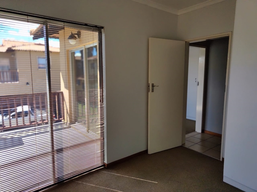 To Let 3 Bedroom Property for Rent in Three Rivers Gauteng