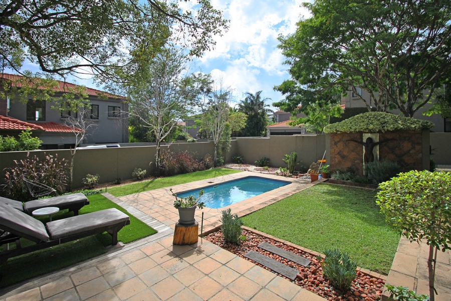 3 Bedroom Property for Sale in Lonehill Gauteng