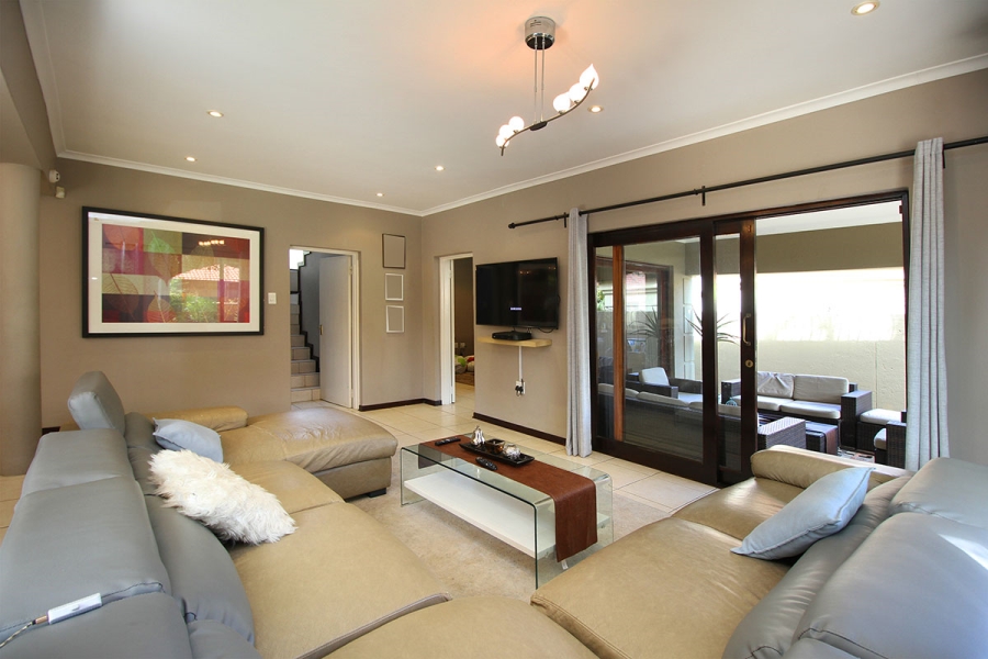 3 Bedroom Property for Sale in Lonehill Gauteng