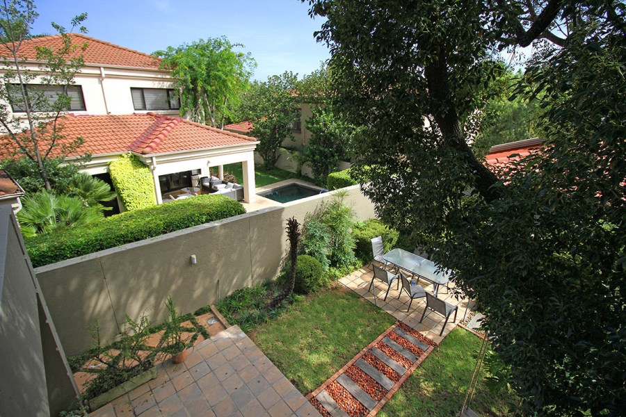 3 Bedroom Property for Sale in Lonehill Gauteng