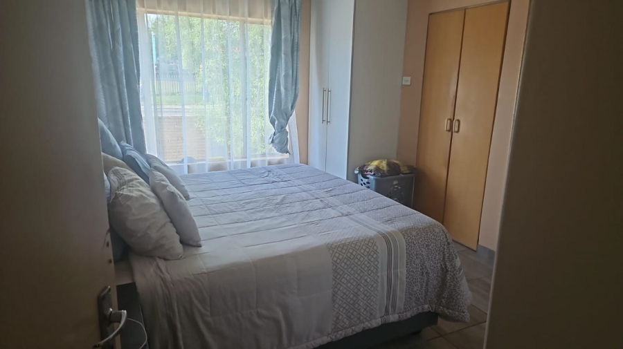 2 Bedroom Property for Sale in Birchleigh Gauteng