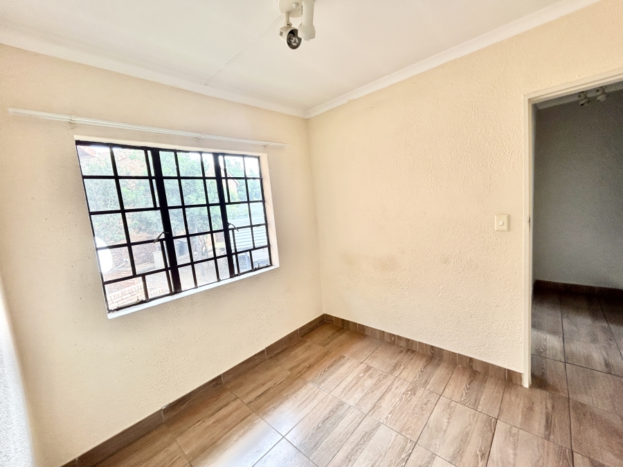 To Let 2 Bedroom Property for Rent in Halfway Gardens Gauteng