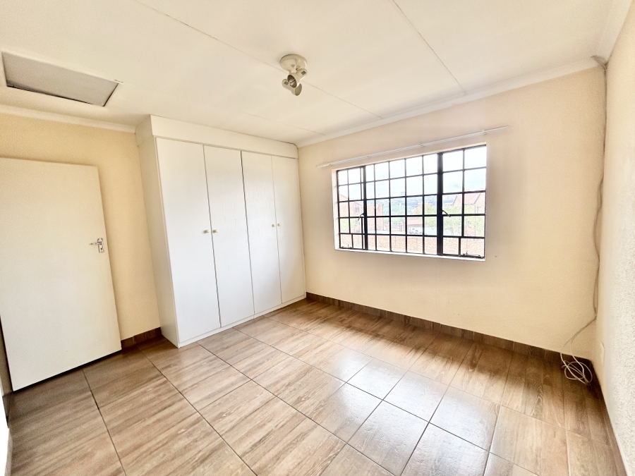 To Let 2 Bedroom Property for Rent in Halfway Gardens Gauteng