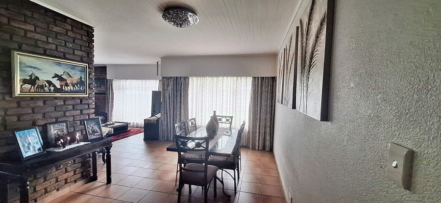 3 Bedroom Property for Sale in Vanderbijlpark SE 2 Gauteng