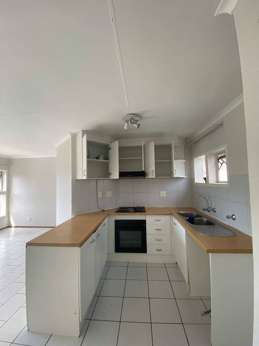 2 Bedroom Property for Sale in Bromhof Gauteng