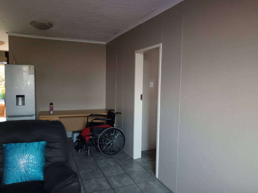 To Let 3 Bedroom Property for Rent in Annlin Gauteng