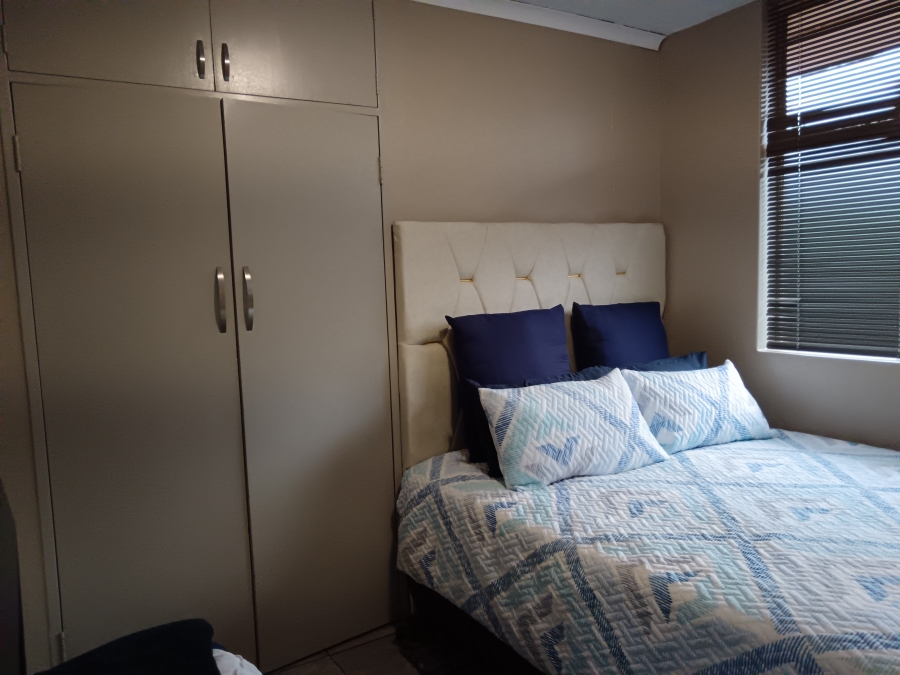 To Let 3 Bedroom Property for Rent in Annlin Gauteng