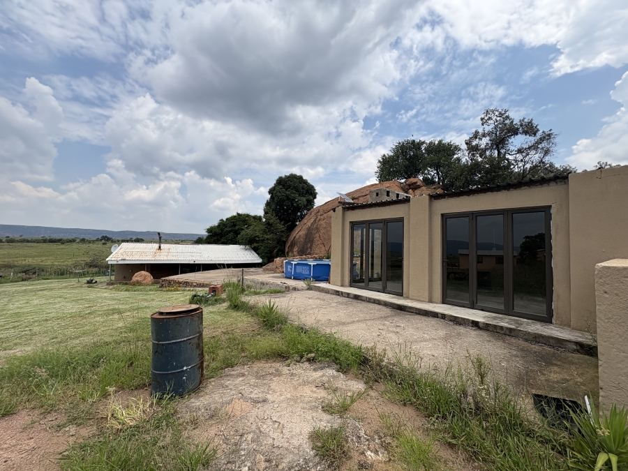 2 Bedroom Property for Sale in Zusterstroom AH Gauteng