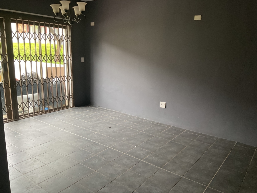 2 Bedroom Property for Sale in Carlswald Gauteng